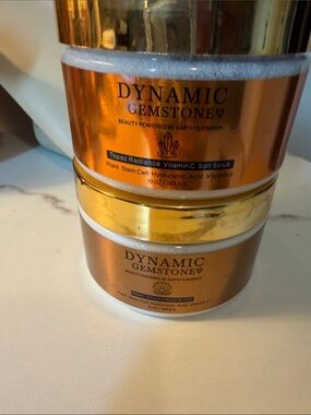 Topaz Radiance Vitamin C Salt Scrub & Body Butter - Gold Bundle
